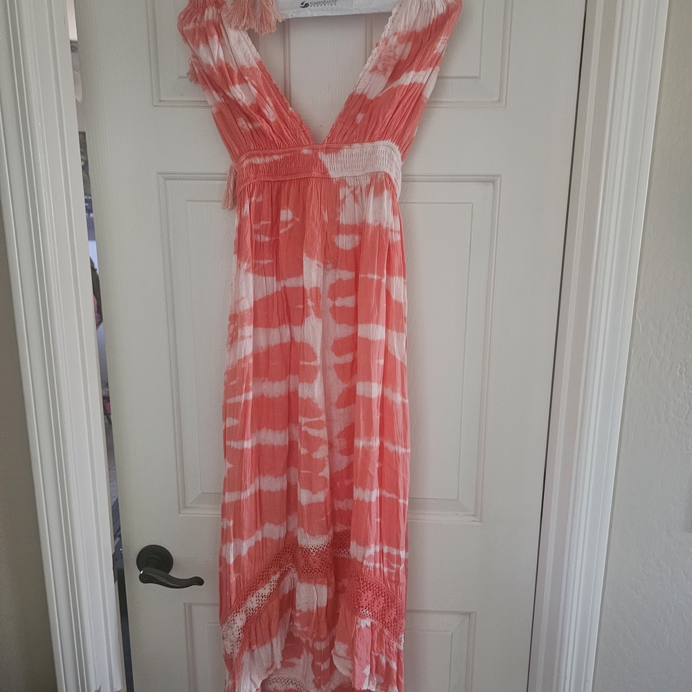 VENUS Coral and White Maxi Dress